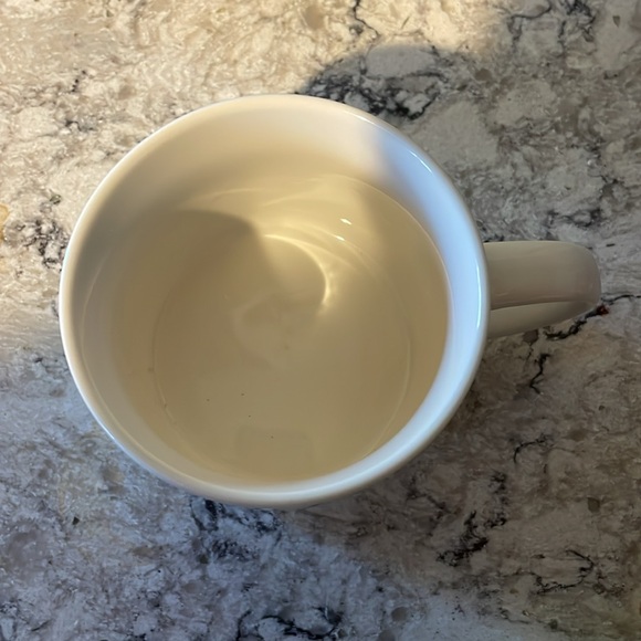 Room Essentials mug - Picture 2 of 3